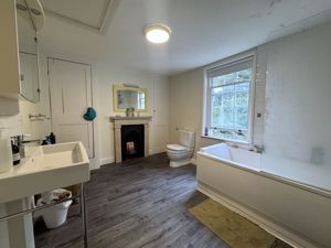 Upper Ground Floor Bathroom- click for photo gallery